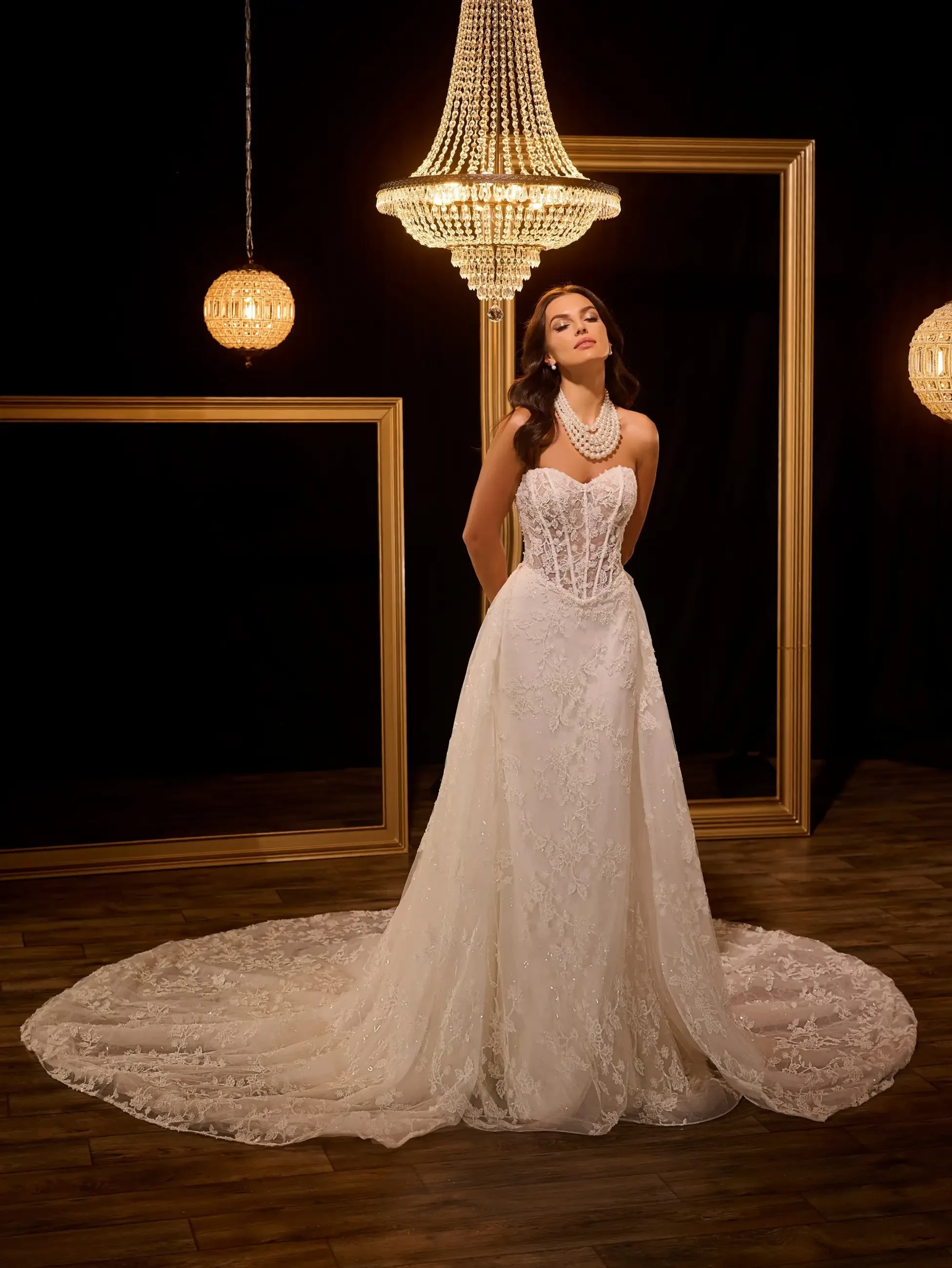 How to Choose the Perfect Wedding Dress for Your Venue. Desktop Image